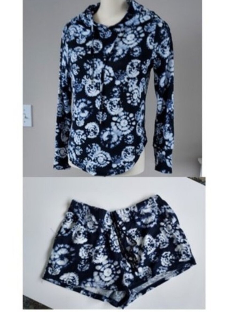 Nicole Miller Blue Tie Dye Long Sleeve Hoodie & Shorts Lounge/PJ Set - S